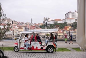 Porto Tour: Um passeio, mil histórias em Tuk Tuk - 3h
