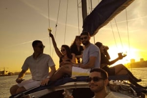 Utflykt i Porto: Tur på en segelbåt delad eller privat (Sunset Option)