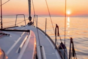 Utflykt i Porto: Tur på en segelbåt delad eller privat (Sunset Option)