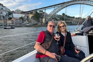 Utflykt i Porto: Tur på en segelbåt delad eller privat (Sunset Option)