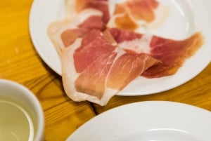 Porto: Walking Dinner Tour med familjeägda restauranger