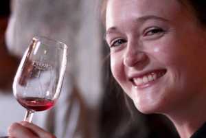 Порту: Пешеходная экскурсия 'Дегустация вин с тапас