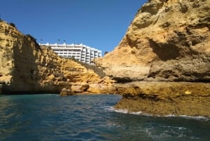 Portugal: 2 timers bådtur til Benagil-hulen