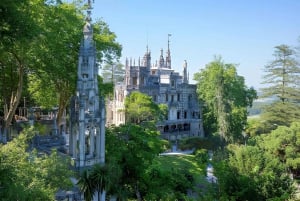 Privado Lisboa:Sintra>Quinta Regaleira>Pena Palace>Cascais