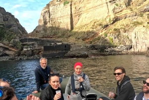 São Miguel: Auringonlaskun veneretki – kultainen valo, kalliot ja luolat