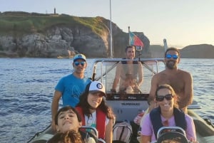 São Miguel: Auringonlaskun veneretki – kultainen valo, kalliot ja luolat