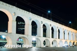 Rio: Pub Crawl på Cachaça og Samba med Transfer