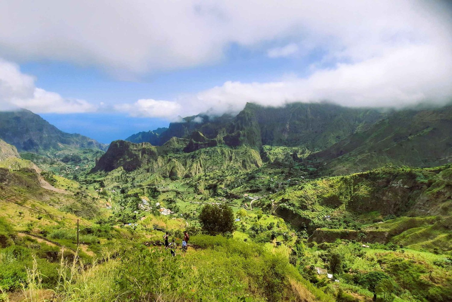Santo Antão: Full Day Island Tour & Visit to Cova de Paúl