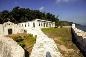 Santos & Guarujá: Private Speedboat Tour with Food & Drinks