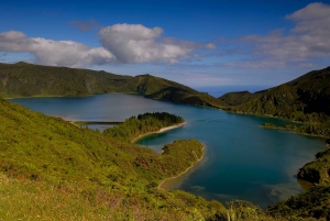 São Miguel: Hoogtepunten van het eiland Privétour per boot en busje