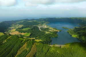 São Miguel: Sete Cidades og ananasplantasjetur