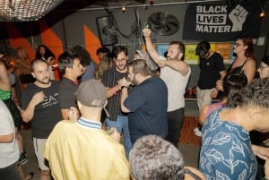 São Paulo: Bars and clubs walking tour in São Paulo