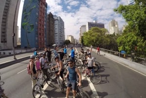 São Paulo: Downtown Historical Bike Tour