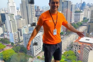 Faz escala em São Paulo: City Tour particular com serviço de busca no aeroporto