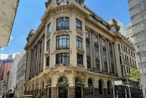 São Paulo : Kävelykierros oppaan johdolla, jossa on nähtävyyksien nähtävyyksiä