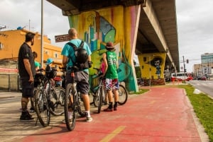 São Paulo : visite à vélo de l'art de la rue