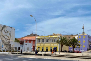 São Vicente: Guided City Tour of Historic Mindelo