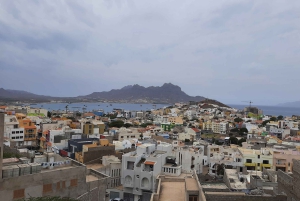 São Vicente: Guided City Tour of Historic Mindelo