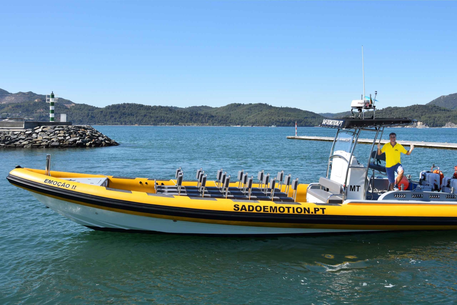 Setúbal and Tróia: Dolphin Watching and Arrábida Bays