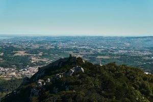 Escursione a Sintra con accesso anticipato esclusivo al Palazzo di Pena