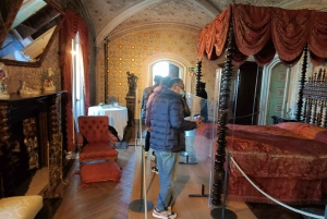 Sintra: Indgangsbillet til Pena-paladset og parken med tuk-tuk-tur