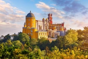 Синтра: Дворец Пена и прибрежные жемчужины Дневной тур с ускоренной программой