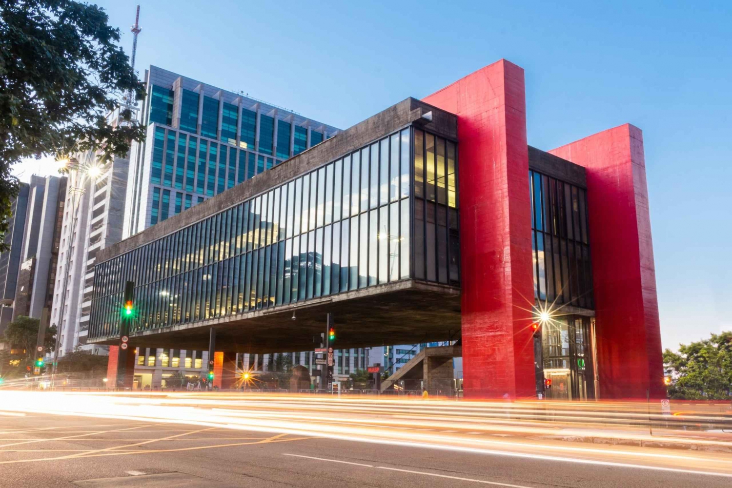 São Paulo: Tour particular sem fila ao Museu de Arte MASP