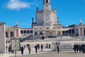Besök grottorna i Mira de Aires, Fátima, Batalha och Óbidos
