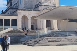 Besök grottorna i Mira de Aires, Fátima, Batalha och Óbidos