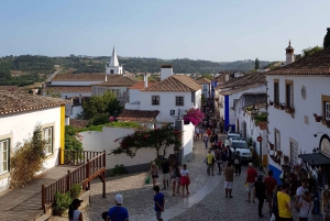 Besök grottorna i Mira de Aires, Fátima, Batalha och Óbidos
