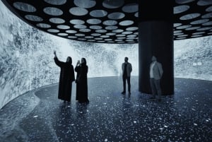 Abu Dhabin kierros: Šeikki Zayedin moskeija, Louvre ja Zayedin museo