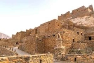 Al Baha: Half-Day Tour with Museum, Souks, and Sunset