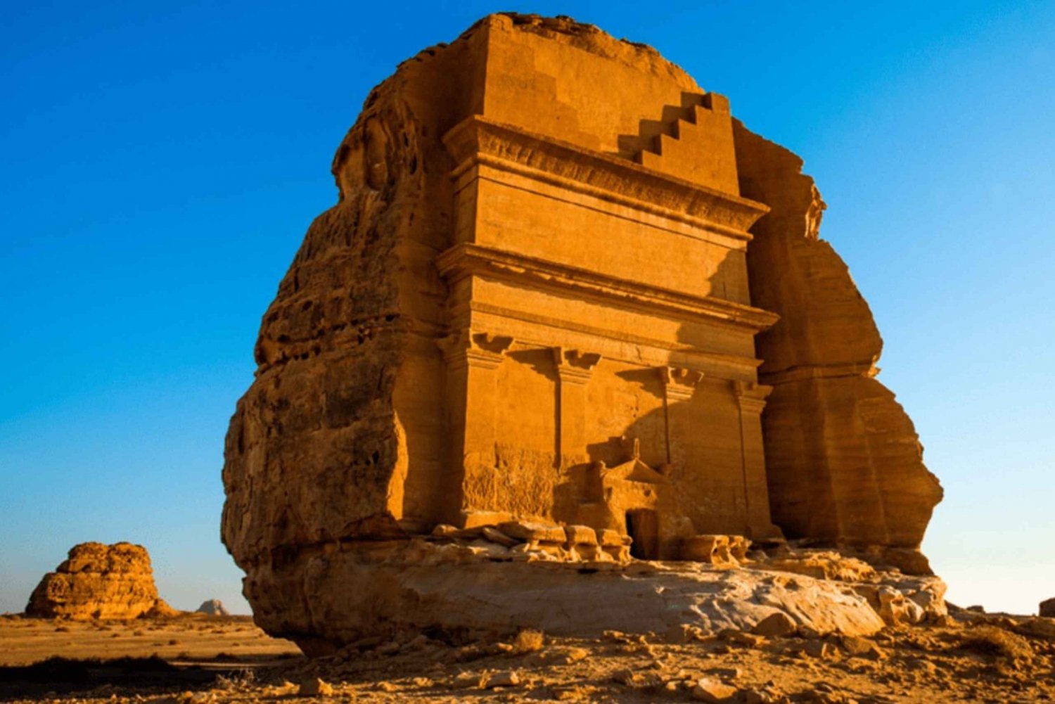 AlUla: Excursión a Madain Saleh, la Roca del Elefante y Jabal Ikmah