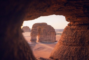 AlUla: Madain Saleh, Elephant Rock og Jabal Ikmah Tour