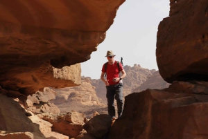 Alula: Sharaan Reserve Sunset Hike with Local Guide