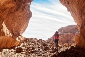 Alula: Sharaan Reserve Sunset Hike with Local Guide