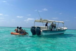 Excursión en barco por la isla de Bayadah Maldivas de Jeddah