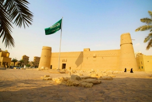 Stadtführung von Diryah nach Al Masmak & Souk Tour mit Abendessen