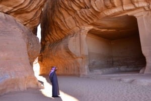 Excursión de un día a AlUla con la Roca del Elefante y El Arco