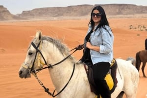 Przejażdżka konna po pustyni w Rijadzie