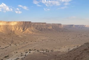 Maailman reunalla 2: Vaellus ja kameli-/hevostila