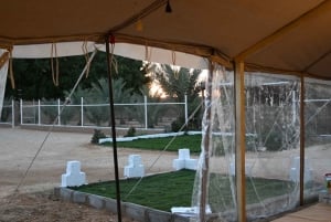 Maailman reunalla 2: Vaellus ja kameli-/hevostila