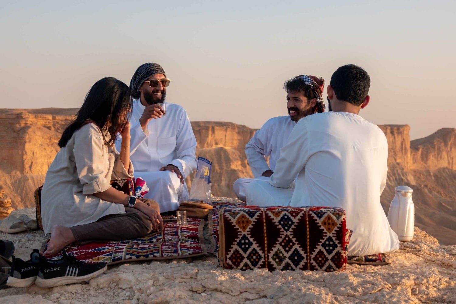 Tour Ai confini del mondo e Keshta (Riyadh)