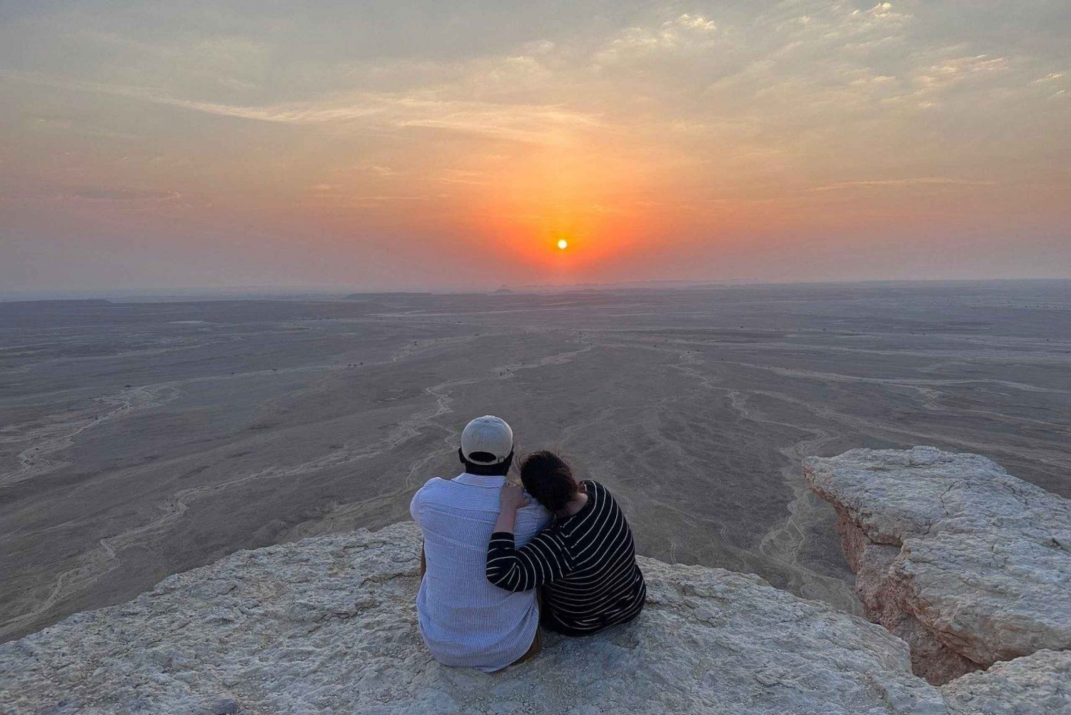 From Riyadh: Edge Of The World Private Tour