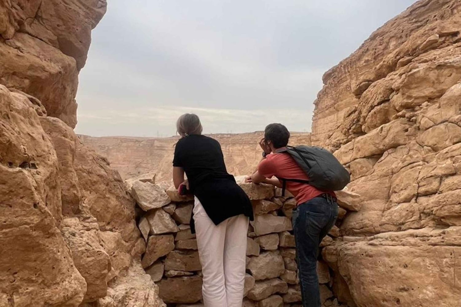 Ai confini del mondo (tramonto) con Kashta sul Manjour Trail