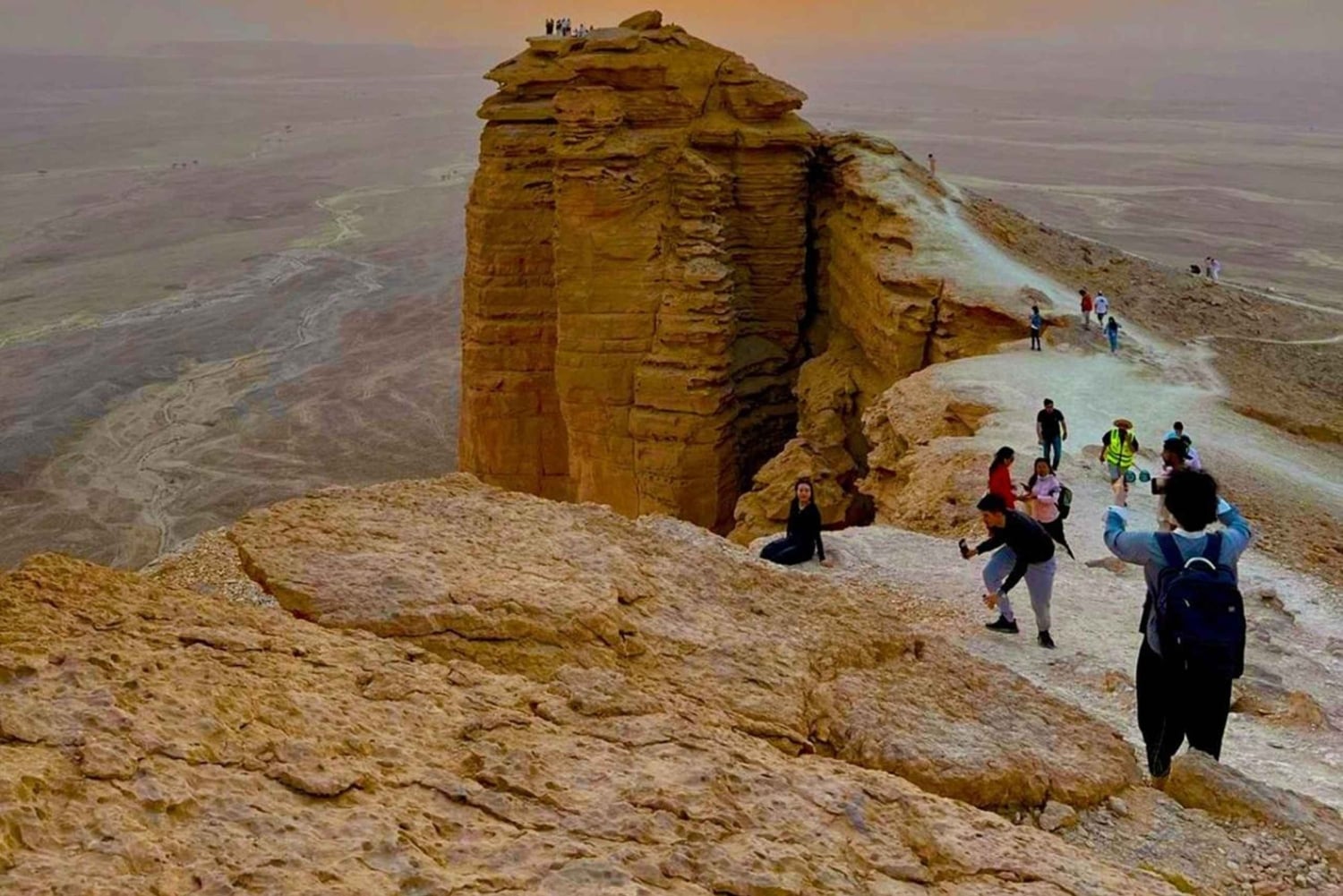 Il bordo del mondo (tramonto) con Kashta