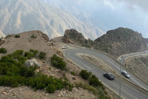 Depuis Abha : randonnée de 6 heures dans les montagnes Sawda