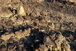From Jeddah: Moon Valley Guided Hike with Meditation