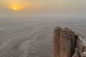 From Riyadh: Edge Of The World and bats cave with 4x4