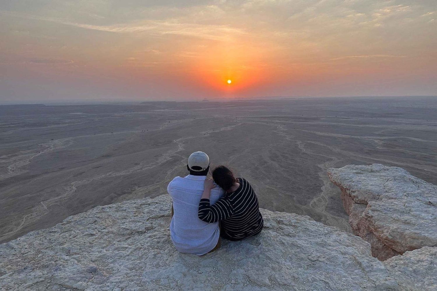 Da Riyadh: Tour privato guidato ai confini del mondo